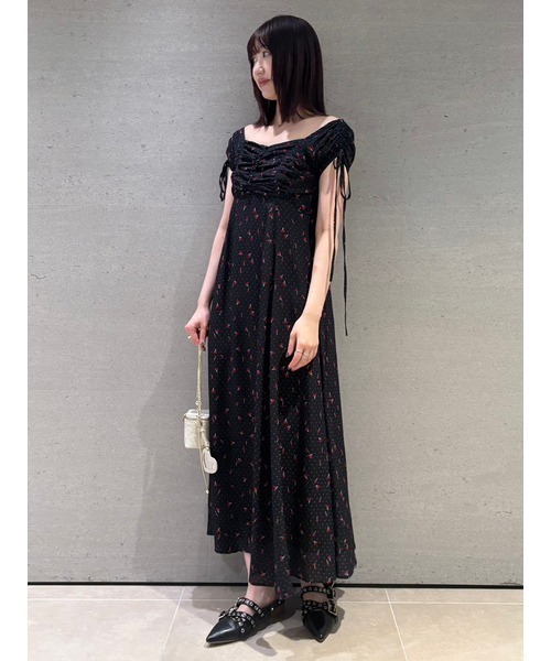 セール】【WEB限定カラー】チェリー柄プリントワンピース