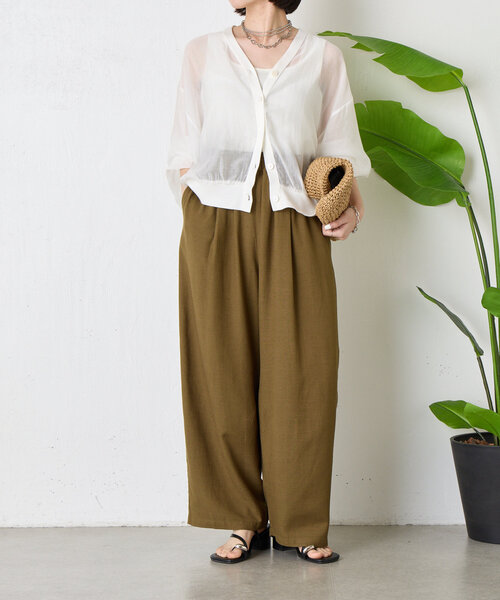 Jena espace merveilleux（ジェナ　エスパスメルヴェイユ）の「【真夏も涼しく着れる】シアーボタンカーディガン（カーディガン/ボレロ・レディース・グレー/ブラック/オフホワイト・FREE）」の10枚目の写真