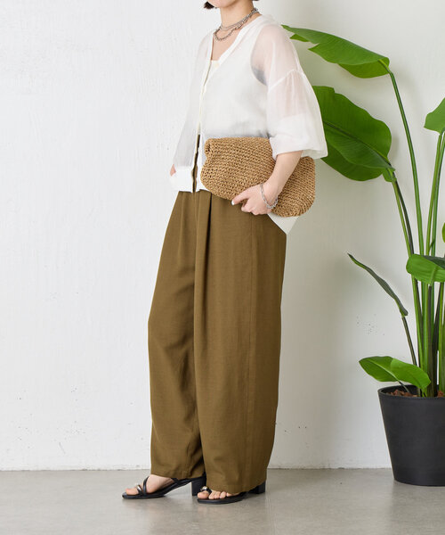 Jena espace merveilleux（ジェナ　エスパスメルヴェイユ）の「【真夏も涼しく着れる】シアーボタンカーディガン（カーディガン/ボレロ・レディース・グレー/ブラック/オフホワイト・FREE）」の12枚目の写真