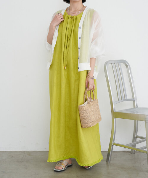 Jena espace merveilleux（ジェナ　エスパスメルヴェイユ）の「【真夏も涼しく着れる】シアーボタンカーディガン（カーディガン/ボレロ・レディース・グレー/ブラック/オフホワイト・FREE）」の17枚目の写真