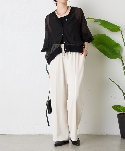 Jena espace merveilleux（ジェナ　エスパスメルヴェイユ）の「【真夏も涼しく着れる】シアーボタンカーディガン（カーディガン/ボレロ・レディース・グレー/ブラック/オフホワイト・FREE）」の4枚目の写真