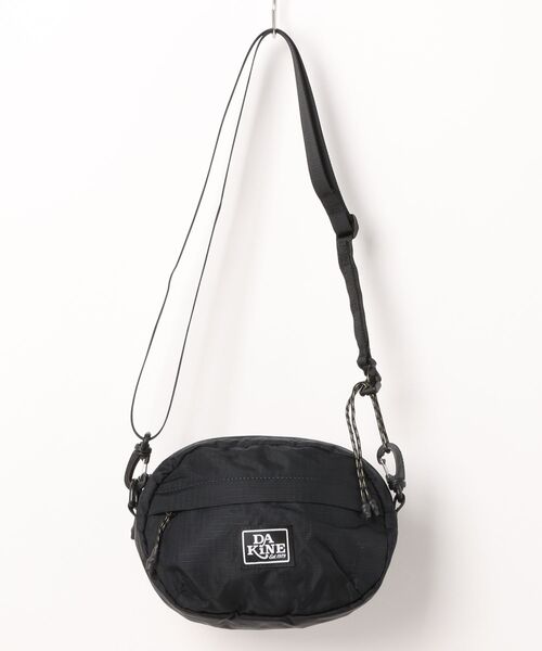 DAKINE（ダカイン）の「DAKINE メンズ JOEY OVAL CROSSBODY ショルダーバッグ 【2025年春夏モデル】/ダカインミニショルダーバック（ショルダーバッグ・メンズ・ブラック・FREE）」の8枚目の写真