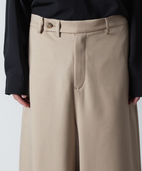 ato（アトウ）の「RECYCLE POLYESTER WIDE PANTS（スラックス・メンズ・トップグレー/ブラック/ベージュ・44/46/48）」の8枚目の写真