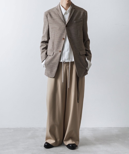 ato（アトウ）の「RECYCLE POLYESTER WIDE PANTS（スラックス・メンズ・トップグレー/ブラック/ベージュ・44/46/48）」の20枚目の写真