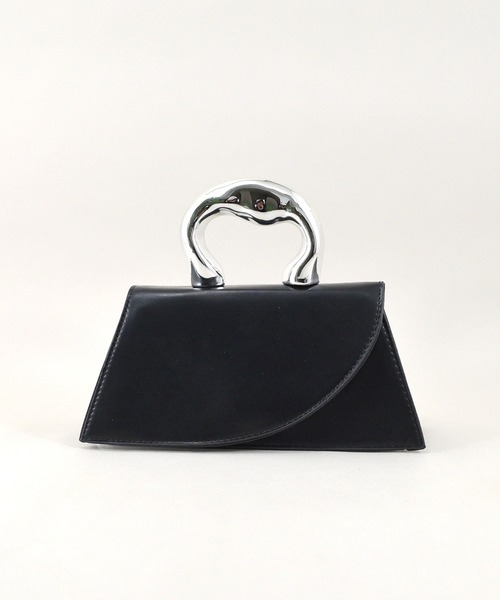 styiro(スタイロ)の「シルバーリングハンドルフラップバッグ(ショルダーバッグ・レディース・ブラック/ベージュ系その他/オレンジ/グリーン・FREE)」の22枚目の写真