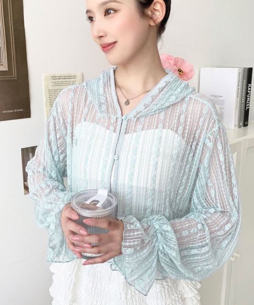 Revo.（レボ）の「透かし編み風 花柄 フラワーモチーフ レース