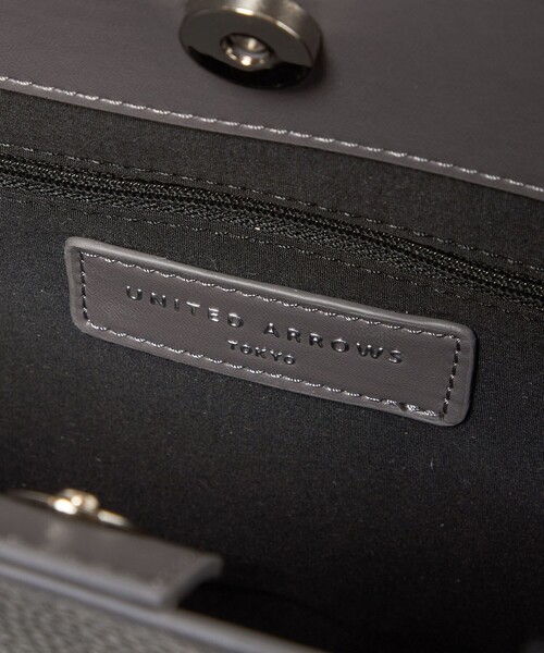UNITED ARROWS(ユナイテッドアローズ)の「コンパートメント トートバッグ(トートバッグ・レディース・ブラック/ベージュ・FREE)」の15枚目の写真