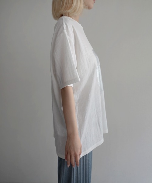 Rashik(ラシク)の「箔プリント冷感Tシャツ 接触冷感(Tシャツ/カットソー・レディース・ホワイト×シルバー/ブラック×シルバー/ホワイト×ゴールド・FREE)」の18枚目の写真