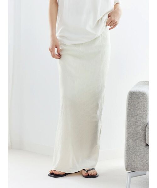 Ungrid（アングリッド）の「【La】フィットフレアスカート（スカート・レディース・ベージュ/オフホワイト/ブラック・MEDIUM/SMALL）」の2枚目の写真