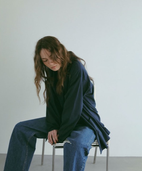 ETRE TOKYO（エトレトウキョウ）の「three dots パウダリーコットンジャケット（テーラードジャケット・レディース・ベージュ/ネイビー/オフホワイト・M/L）」の7枚目の写真