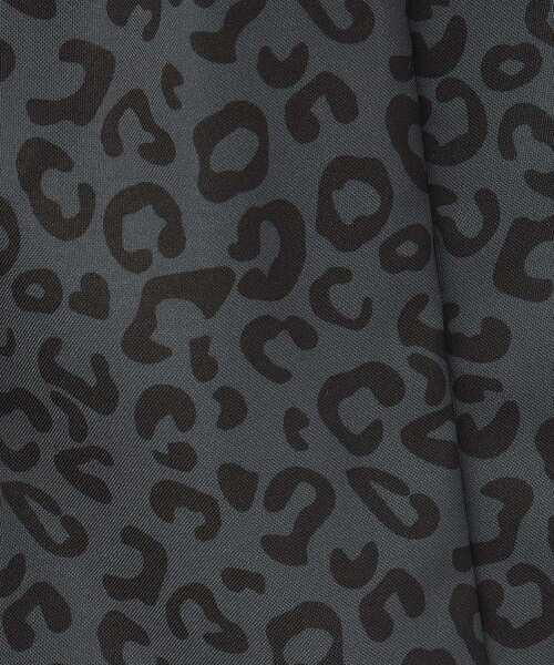 SHOO・LA・RUE（シューラルー）の「【100-150cm／撥水】サイドポケット総柄ハーフパンツ（その他パンツ・キッズ・チャコールグレー/ライトベージュ・10/11/12/13/14/15 ）」の9枚目の写真