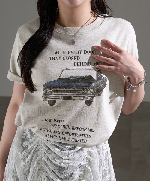 apres jour mignon(アプレジュールミニョン)の「カスレプリントTシャツ【ZOZOTOWN限定アイテム】(Tシャツ/カットソー・レディース・ホワイト系その他2/ナチュラル/ブラック系その他/ブラック/ホワイト系その他/オフホワイト・X-LARGE/フリー)」の6枚目の写真