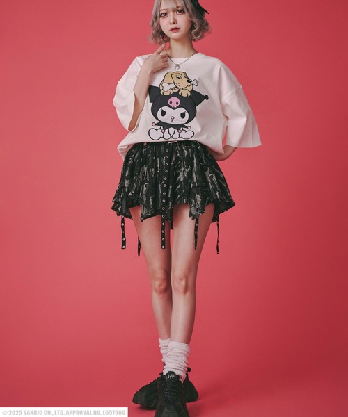 GALFY（ガルフィー）の「GALFY（ガルフィー）サンリオ クロミコラボ キャラクターアップリケ ビッグシルエット半袖Tシャツ メンズ レディース ユニセックス（Tシャツ/カットソー・レディース・オフホワイト/ブラック/ブラック系その他/パープル・L）」の10枚目の写真