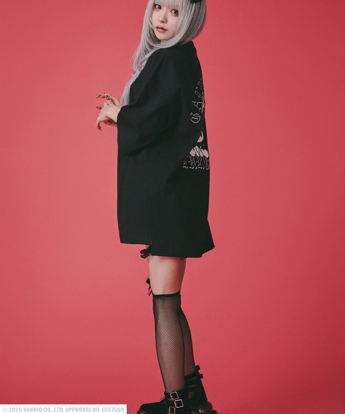 GALFY（ガルフィー）の「GALFY（ガルフィー）サンリオ クロミコラボ キャラクターアップリケ ビッグシルエット半袖Tシャツ メンズ レディース ユニセックス（Tシャツ/カットソー・レディース・オフホワイト/ブラック/ブラック系その他/パープル・L）」の17枚目の写真