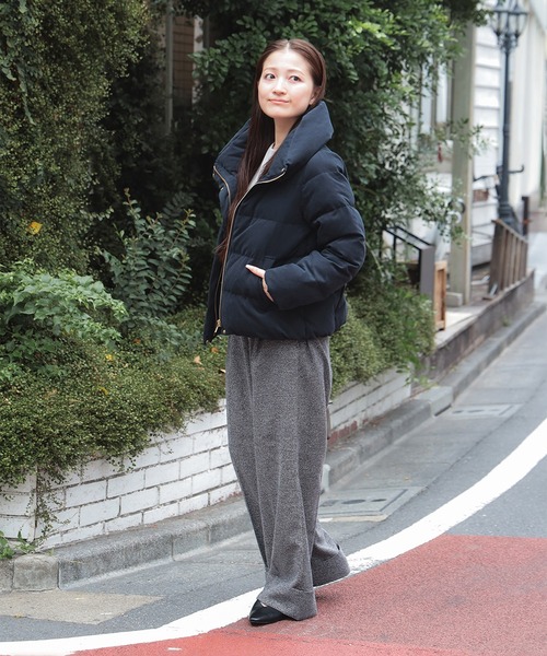 BEAMS HEART（ビームスハート）の「【ベストセラー】ボリューム ネック ダウンジャケット（ダウンジャケット/コート・レディース・ホワイト系その他5/ベージュ/ネイビー・SMALL/MEDIUM）」の9枚目の写真