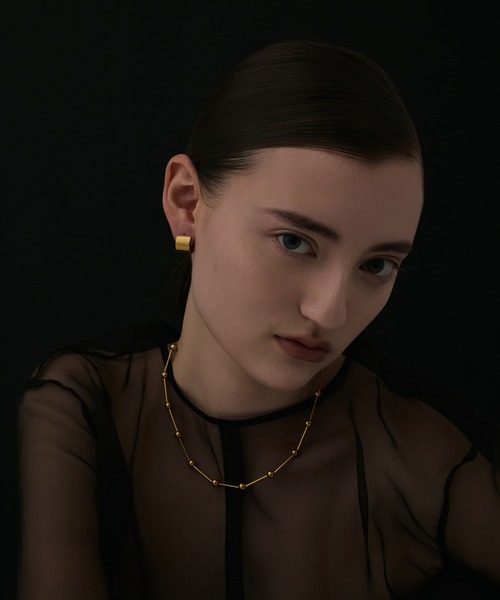 CENE(セネ)の「【CENE】セネ/シリンダーピアス(ピアス(両耳用)・レディース・シルバー/ゴールド・FREE)」の3枚目の写真