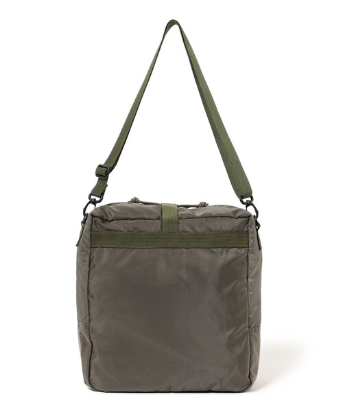 BRIEFING ショルダーバッグ オリーブ BEAMS BOY（ビームスボーイ）の「BRIEFING × BEAMS BOY / 別注