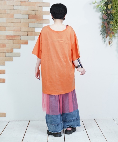 MARKEY'S（マーキーズ）の「バックスリットビッグＴシャツ/おとな（Tシャツ/カットソー・レディース・オレンジ/オフホワイト/ブラック・160cm）」の11枚目の写真