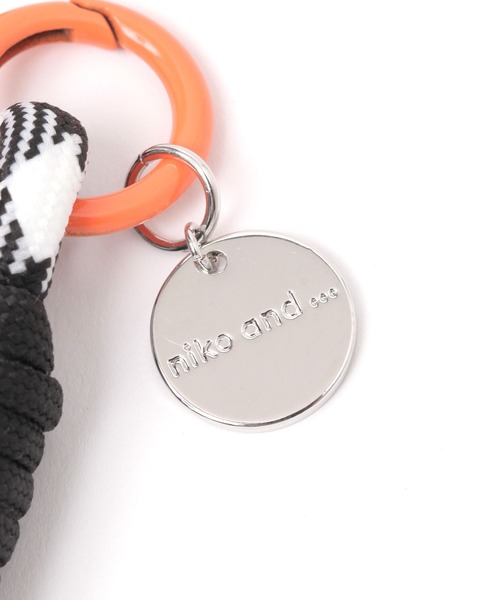 niko and...(ニコアンド)の「スポーツモチーフチャーム(チャーム・レディース・グリーン/ライトグリーン/ブルー/ブラック・0)」の6枚目の写真