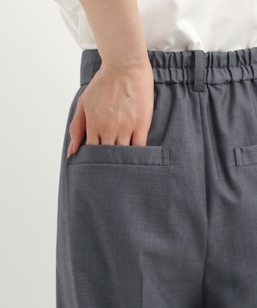 Andemiu（アンデミュウ）の「タックワイドパンツ579804（スラックス・レディース・アイボリー/ブラック/チャコールグレー・SMALL/MEDIUM）」の5枚目の写真