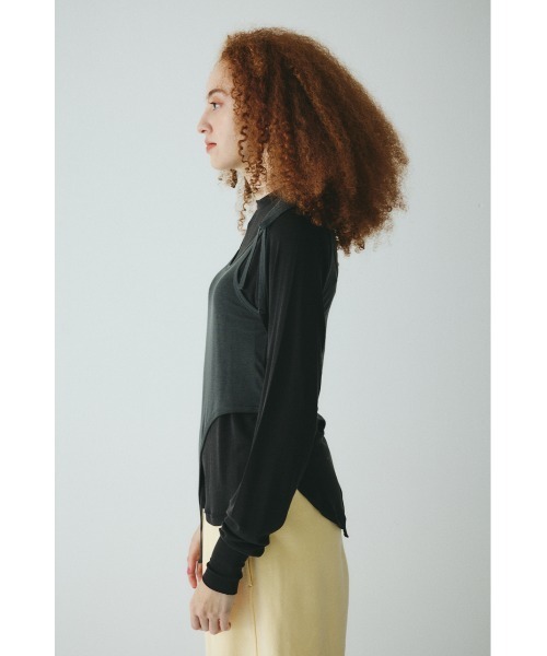 HeRIN.CYE(ヘリンドットサイ)の「Sheer layreard cut tops シアーレイヤードカットトップス(Tシャツ/カットソー・レディース・ピンク/ブラック/ベージュ・FREE)」の4枚目の写真