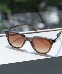 MDR（エムディアール）の「『グラデーションカラーレンズサングラス』（サングラス）」