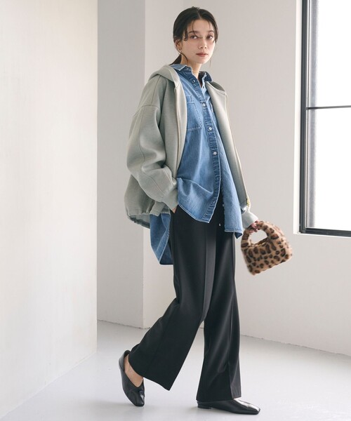 green label relaxing（グリーンレーベルリラクシング）の「ダンボール ジップ フーディ（パーカー・レディース・ブラック/ナチュラル/モカ/グレー・FREE）」の10枚目の写真