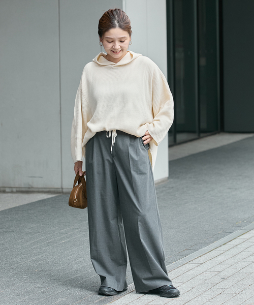 ARMY TWILL(アーミーツイル)の「別注【ARMY TWILL/アーミーツイル】WaffleHoodie(Tシャツ/カットソー・レディース・アイボリー/ブラック系その他・FREE)」の4枚目の写真