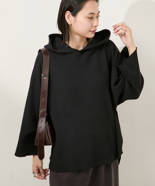 ARMY TWILL(アーミーツイル)の「別注【ARMY TWILL/アーミーツイル】WaffleHoodie(Tシャツ/カットソー・レディース・アイボリー/ブラック系その他・FREE)」の6枚目の写真