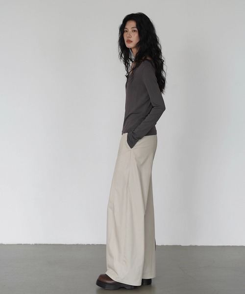 レイヤードヘンリーネックトップス EM25a035【EIGHTHMONTH】