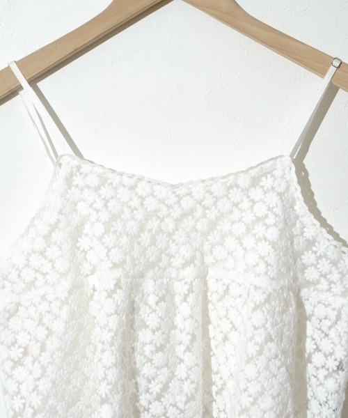 flower（フラワー）の「ガーデンレースビスチェ（キャミソール・レディース・ホワイト/アイボリー・FREE）」の5枚目の写真