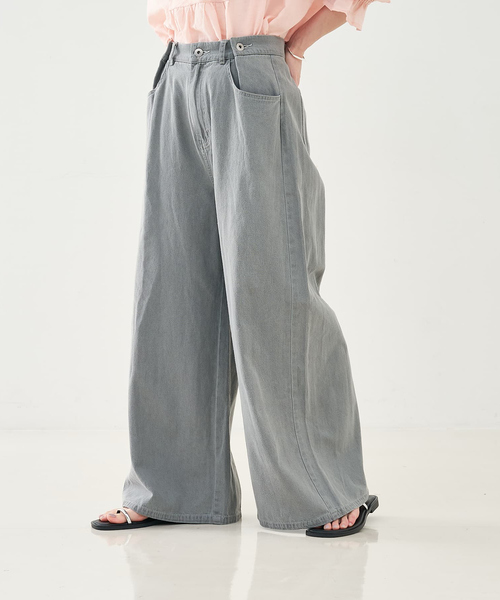 collex（コレックス）の「タックウエストデニムパンツ（デニムパンツ・レディース・ブルー/グレー・フリー）」の4枚目の写真