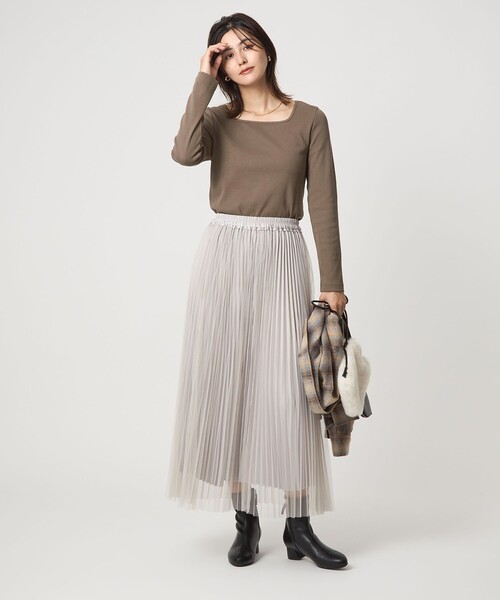 green label relaxing（グリーンレーベルリラクシング）の「デコルテ フライス ロングスリーブ プルオーバー（Tシャツ/カットソー・レディース・ブラック/モカ/オフホワイト/ダークブラウン・FREE）」の13枚目の写真