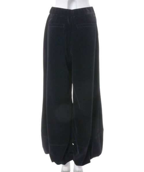 UN3D.（アンスリード）の「VELVET HEM GATHER PT 【セットアップ着用可能】 / ベルベットヘムギャザーパンツ（その他パンツ・レディース・キャメル/ブラック・36/38）」の3枚目の写真