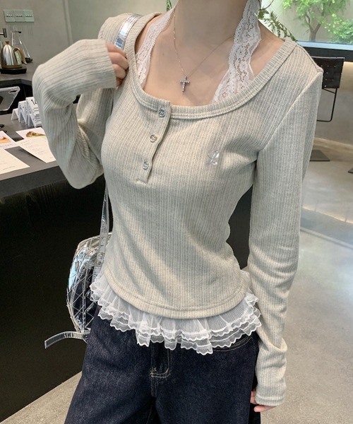 Lace Ladies(レースレディース)の「レース フェイクレイヤード ヘンリーネック リブ トップス(Tシャツ/カットソー・レディース・グレイッシュベージュ・M/XL/S)」の7枚目の写真