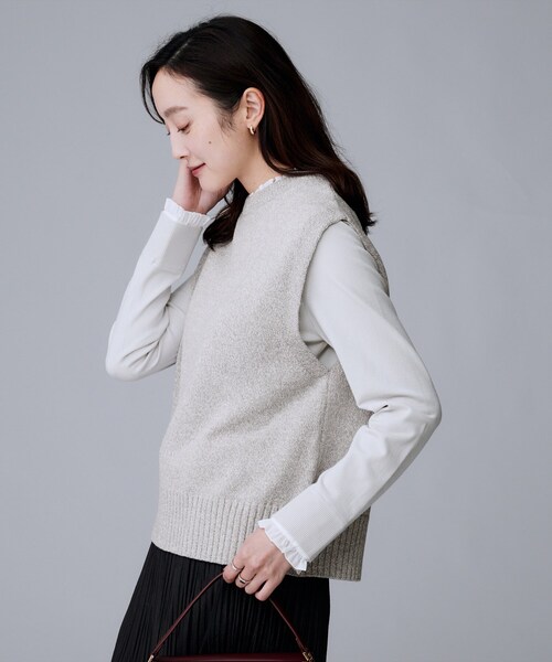 UNTITLED（アンタイトル）の「◆【重ね着レイヤードに】杢調ニットベスト（ベスト・レディース・ダークブラウン系3/ブラック系3/グレー系3・00/02/04/44/48）」の15枚目の写真