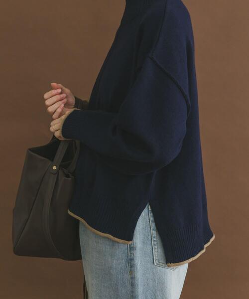 ITEMS URBANRESEARCH（アイテムズ アーバンリサーチ）の「『洗濯可/静電気防止』ハイショクハイネックニット（ニット/セーター・レディース・オフホワイト/グレー/ブルー系その他/モカ/ライトグレー/ネイビー・FREE）」の11枚目の写真