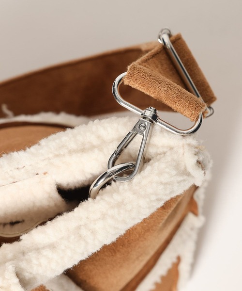 Minnetonka（ミネトンカ）の「【MINNETONKA(ミネトンカ)】別注ショルダートート（ショルダーバッグ・レディース・チャコール/キャメル・FREE）」の8枚目の写真