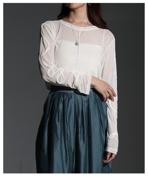 Sawa a la mode（サワアラモード）の「コード刺繍シアートップス（Tシャツ/カットソー・レディース・ブラック/オフホワイト・FREE）」の20枚目の写真