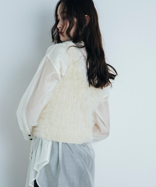 Shelly island（シェリーアイランド）の「フェザーヤーンベスト（ベスト・レディース・ブラウン/チャコールグレー/ホワイト・FREE）」の4枚目の写真