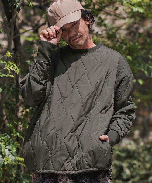 CAMBIO(カンビオ)の「mlt5429-Nylon Mini Ripstop Wave Quilting Pullover キルティングプルオーバー(A55925cmb)(Tシャツ/カットソー・メンズ・ブラック/オリーブ・S/M/L)」の1枚目の写真