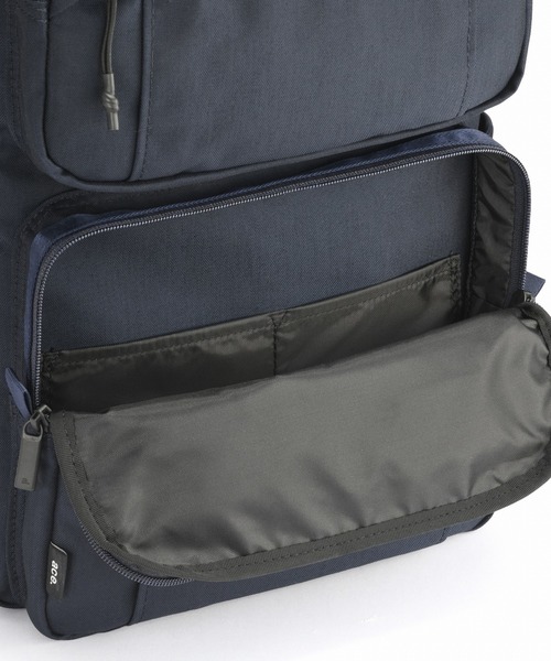 ace.(エース)の「エースジーン リュックサック デュラムーヴ A4サイズ収納可能 15.6inchPC収納 22L 930g 68139(バックパック/リュック・メンズ・ブラック/ネイビー・FREE)」の15枚目の写真