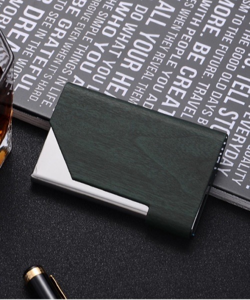 Fun & Daily（ファンアンドデイリー）の「F&D : 木目柄ステンレス名刺入れ（名刺入れ・メンズ・ネイビー/グリーン/ブラック・FREE）」の2枚目の写真