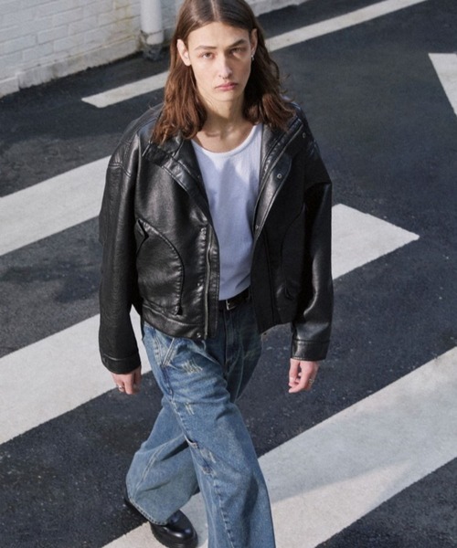 V2（ブイツー）の「V2／8248 レザーJP（ライダースジャケット・メンズ・ブラック・MEDIUM/LARGE）」の22枚目の写真