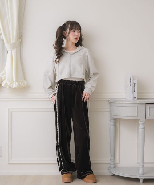 ems excite（エムズエキサイト）の「【セットアップ対応】レースアップベロアPT（その他パンツ・レディース・ブラック/ピンク/ブラウン・FREE）」の21枚目の写真