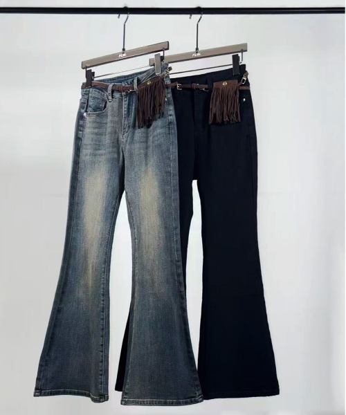FOLLOWIN（フォロウィン）の「フリンジポーチベルト/ヴィンテージストレッチフレアデニム（デニムパンツ・レディース・ブルー/ブラック・SMALL/MEDIUM/LARGE）」の6枚目の写真