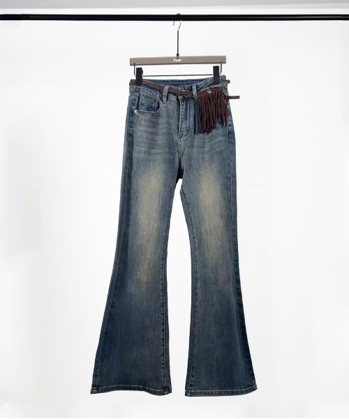 FOLLOWIN（フォロウィン）の「フリンジポーチベルト/ヴィンテージストレッチフレアデニム（デニムパンツ・レディース・ブルー/ブラック・SMALL/MEDIUM/LARGE）」の8枚目の写真