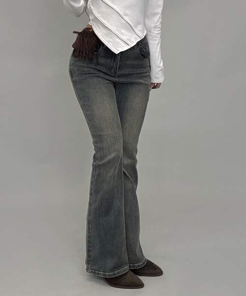 FOLLOWIN（フォロウィン）の「フリンジポーチベルト/ヴィンテージストレッチフレアデニム（デニムパンツ・レディース・ブルー/ブラック・SMALL/MEDIUM/LARGE）」の5枚目の写真