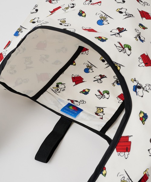FRUIT OF THE LOOM(フルーツオブザルーム)の「【FRUIT OF THE LOOM】FRUIT OF THE LOOM x PEANUTS スヌーピー ミニエコバッグ(エコバッグ/サブバッグ・レディース・チャコールグレー/マルチ/アイボリー・FREE)」の5枚目の写真
