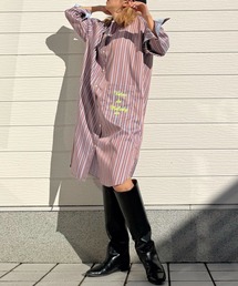 Q | ポケット刺繍ロングシャツ(シャツワンピース)